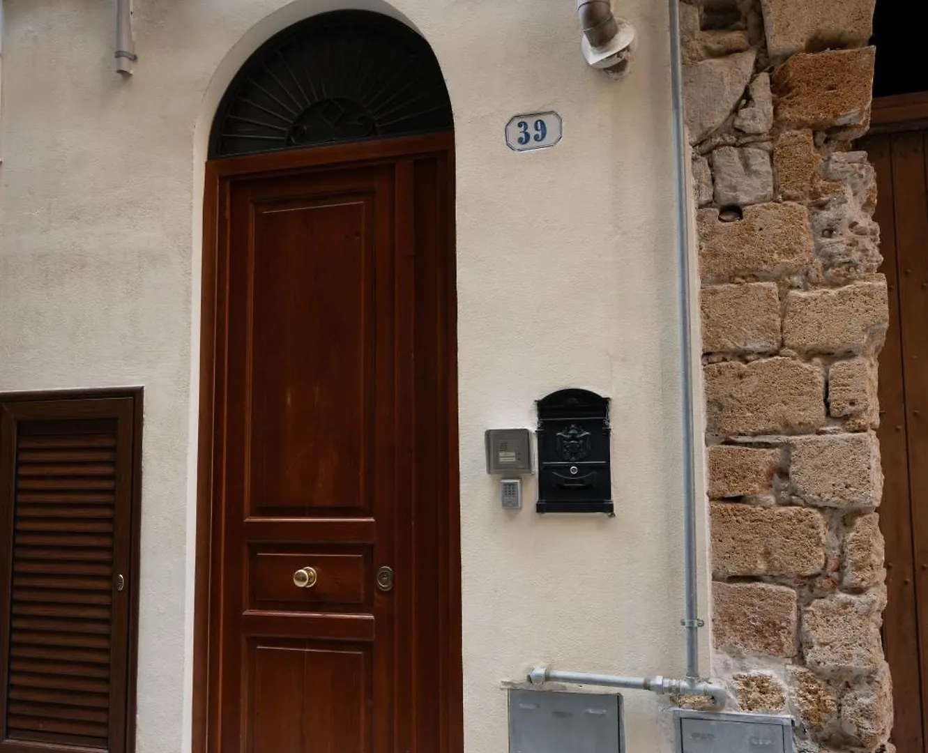 Il Sole Dei 4 Canti Παλέρμο