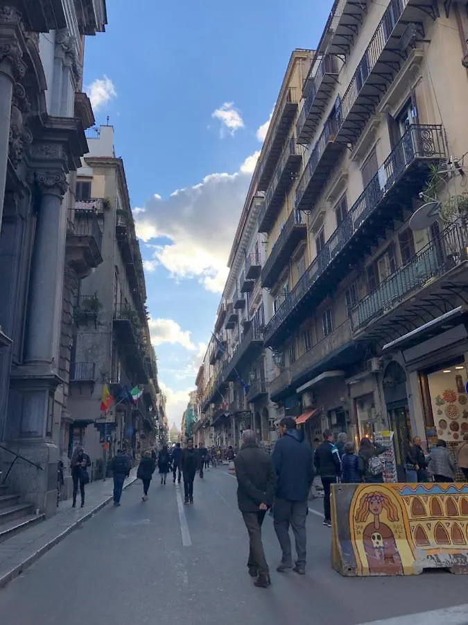 Il Sole Dei 4 Canti Παλέρμο